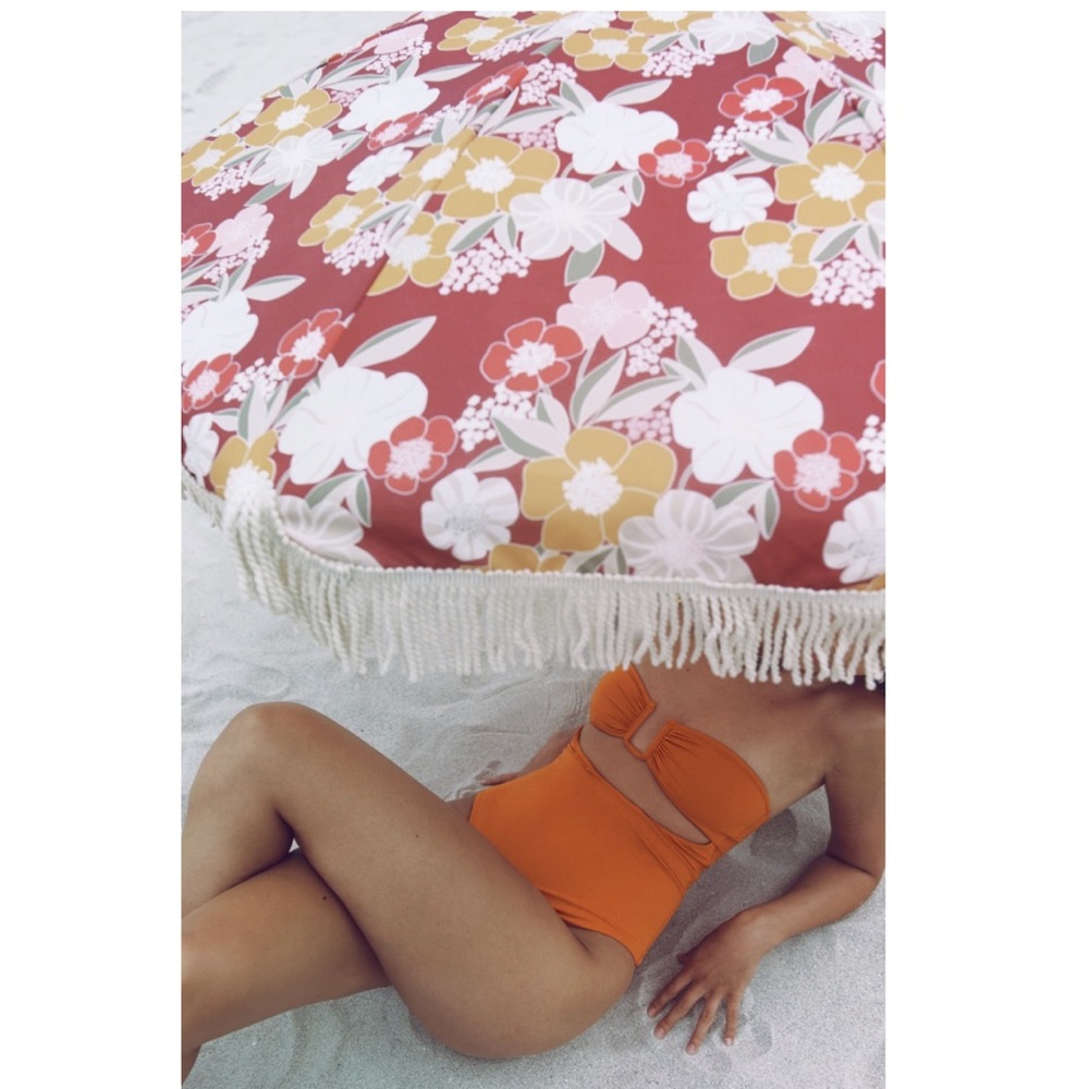 Zara printed sunshade